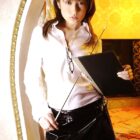 エッチ好きそうなビッチ先生がエロいサービスしてる画像って、ガチ勃起するよな？[25枚]