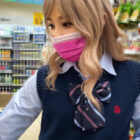 【画像+動画】 【小柄ロリ】ギャルJ● 学校帰り制服姿のままコンビニに連れ込んでしゃぶらせる！感じまくりマ○コに生挿入で背徳感たっぷり中出しSEX