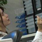 【画像+動画】 キモ上司と残業中…嫌な予感が的中して朝まで8時間犯●れ続けた私。 夏希まろん