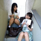 【画像+動画】 読書好きの陰キャな私が怪しい地下室に閉じ込められて見知らぬ男たちの目の前でオナニーしたら男の視線に興奮しオナ潮まき散らしてイキ狂う淫キャ変態女になりました。