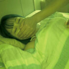 【画像+動画】 盗撮、家宅侵入、眠っている少女に覆いかぶさって…。 睡眠学習。中出しで快感を植え付けられ続けた少女のカラダは…。 由良かな