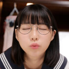 【画像+動画】 【VR】医者を目指す浪人生の僕を献身的に支えてくれる年下J○彼女 七海