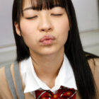 【画像+動画】 なつ、妄想デレデレ女子○生。クラス一の美少女がまさかの厨二病で先生だいしゅき！と告白してきたので、そのアイドル顔とスレンダーなカラダは僕のモノ！ 東條なつ