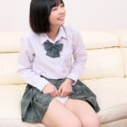 【画像+動画】 有名進学校の女子校生が初めてのオナニー鑑賞！至近距離でのガマン汁臭とシコシコ音にグッチョリ膣キュン！頬を赤らめて求めて来たので生挿入、中出ししちゃいました！ ゆうかちゃん