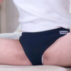 むちむちデカ尻 神ブルマ 南梨央奈 ロリ美少女やぽっちゃり娘にピチピチブルマ＆体操着を着せ、ハミパン、ムレムレワレメを毛穴まで見えるほどの超ドアップ接写！さらに尻コキ、着衣お漏らし放尿やブルマぶっかけ、生中出し等ブルマ好きに送る完全着衣フェチAV ダウンロード download