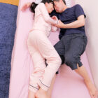 試験に疲れた女子校生限定！イケオジ添い寝リフレでストレス解消してみませんか！？ 頼れるイケオジはファザコン気味の娘にとって最高のメンタルケア！男の温もりを感じながらの密着腕枕お悩み相談で自然に身を委ねて生挿入中出しセックス！ みいろちゃん ダウンロード download