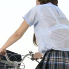 制服の中身 下着と女体を覗き見 2 ダウンロード download