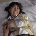 制服美少女スレイブ倶楽部4 歪んだ欲望に踏みにじられた純潔と羞恥心 ダウンロード download