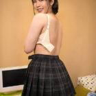 【VR】ムッチムチの親戚の姉ちゃんのカラダをオイルマッサージしたら逆夜●いしてきた 弘前綾香 ダウンロード download