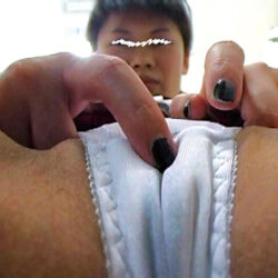 女子○生のみなさ～ん染み付きパンティ買い取ります ダウンロード download