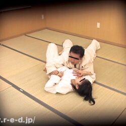先生の本当の素顔を暴く！ 実録！学校教師たちの犯罪ファイル ♯ケース1逮捕された柔道部顧問、♯ケース2生徒指導室の秘密 被害者29名 ダウンロード download